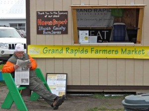 Grand Rapids Farmers Market - Booth. Use your Credit/Debit or SNAP Cards here.